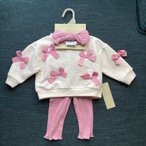 BNWT Chickpea set 0-3m